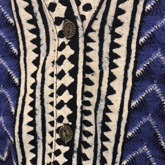 Lucky Brand button down - Picture 4 of 5